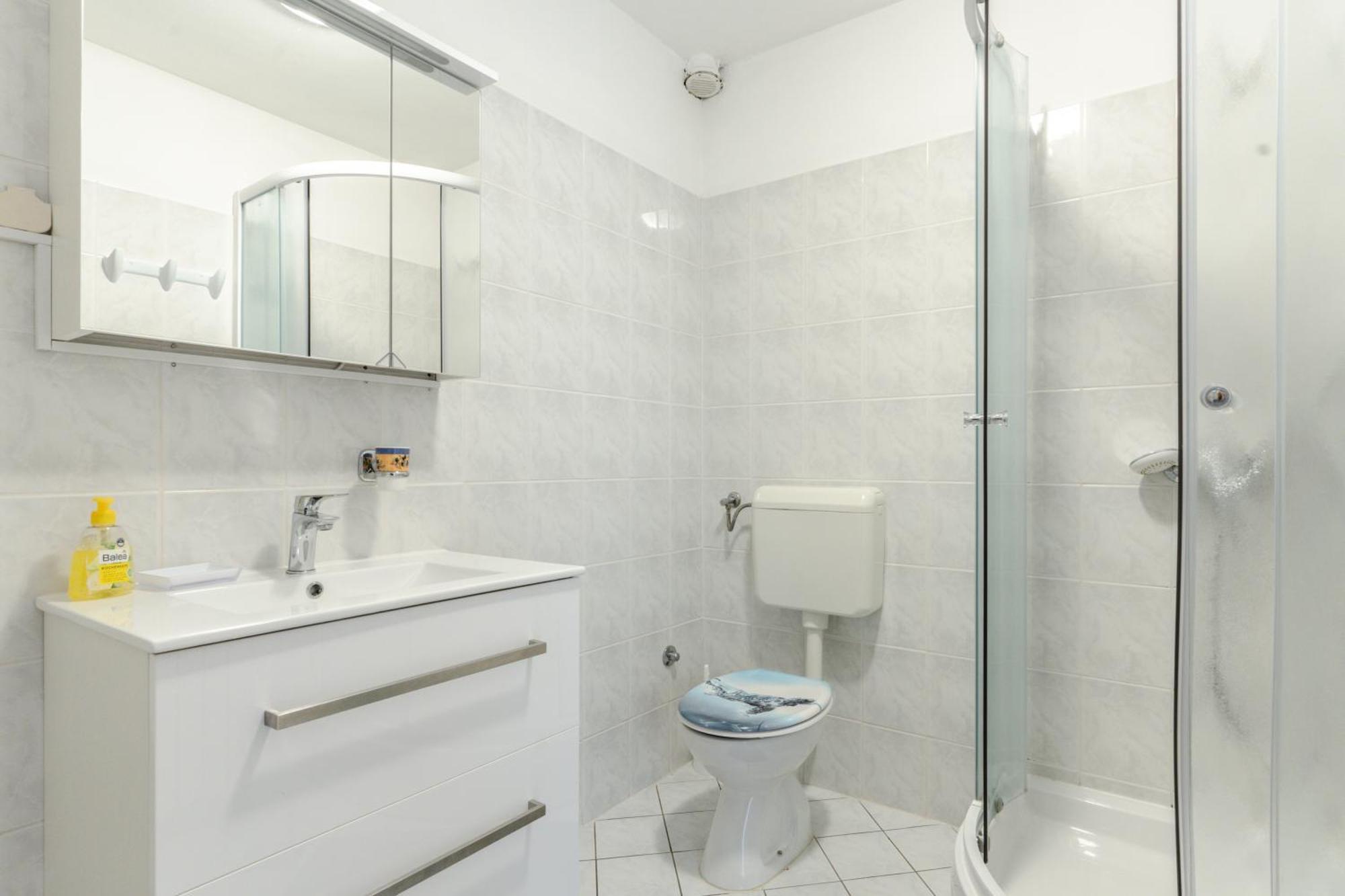 Sunny Apartment Valbandon Fazana Exterior photo