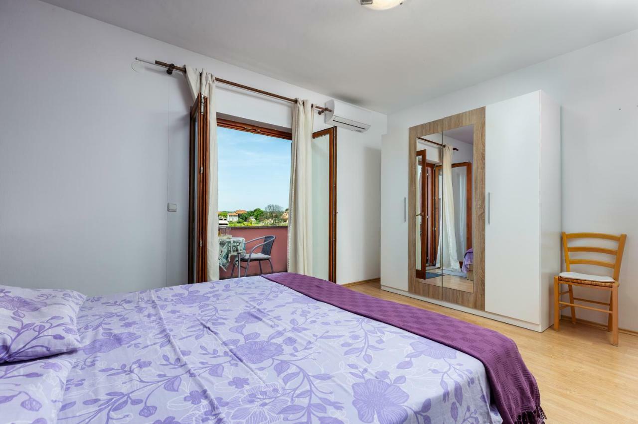 Sunny Apartment Valbandon Fazana Exterior photo